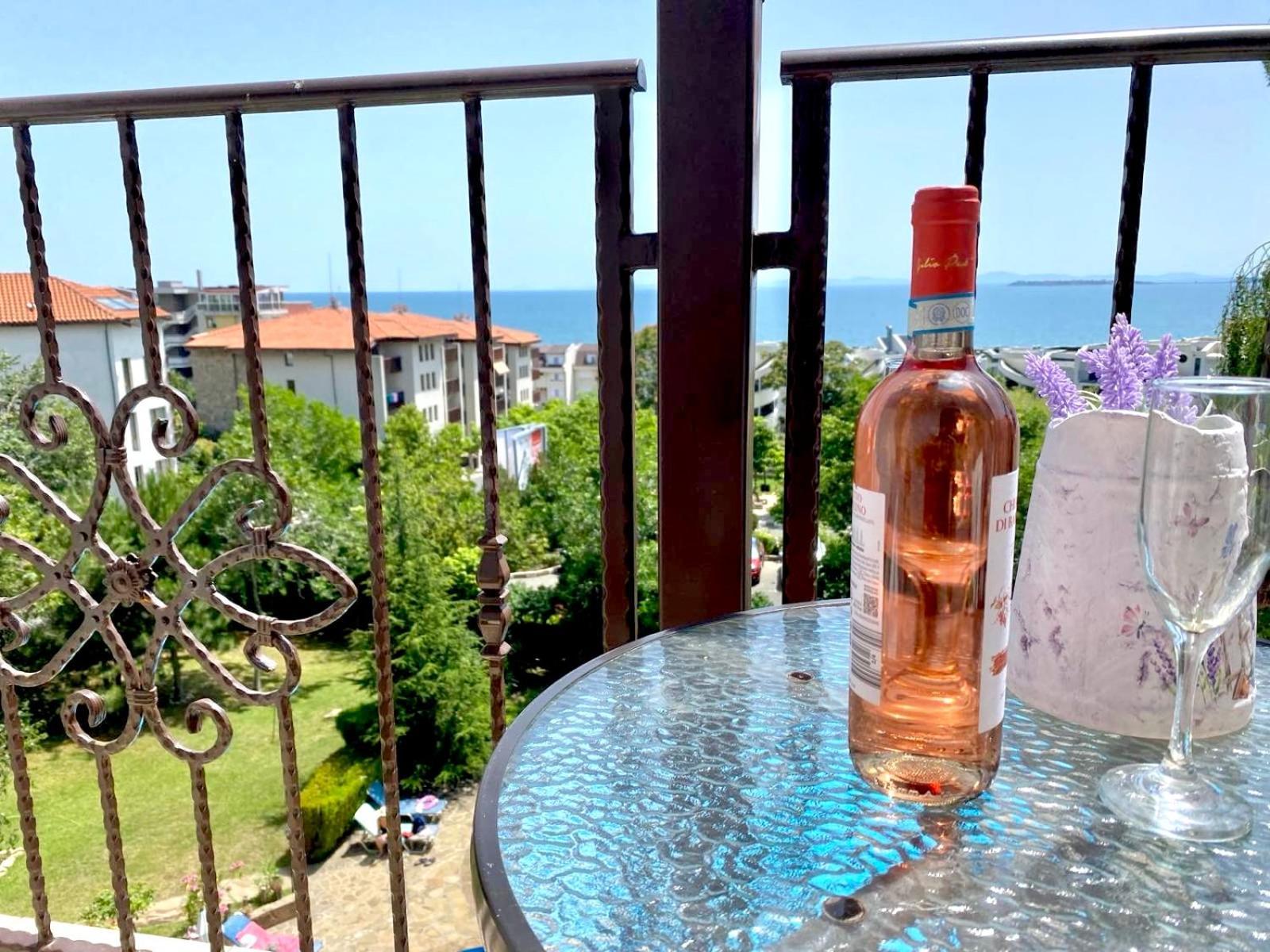 Apartamento Delfin Sea View Sveti Vlas Exterior foto